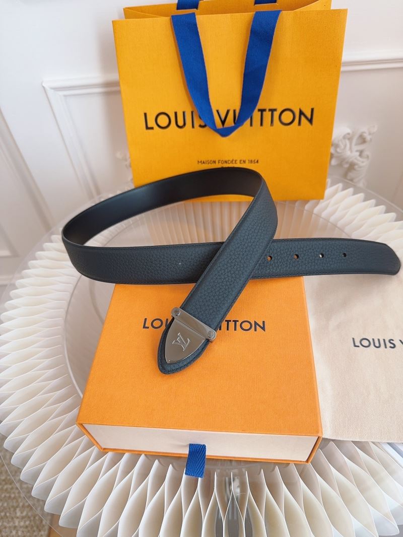 l0vis Vvtt0n belts